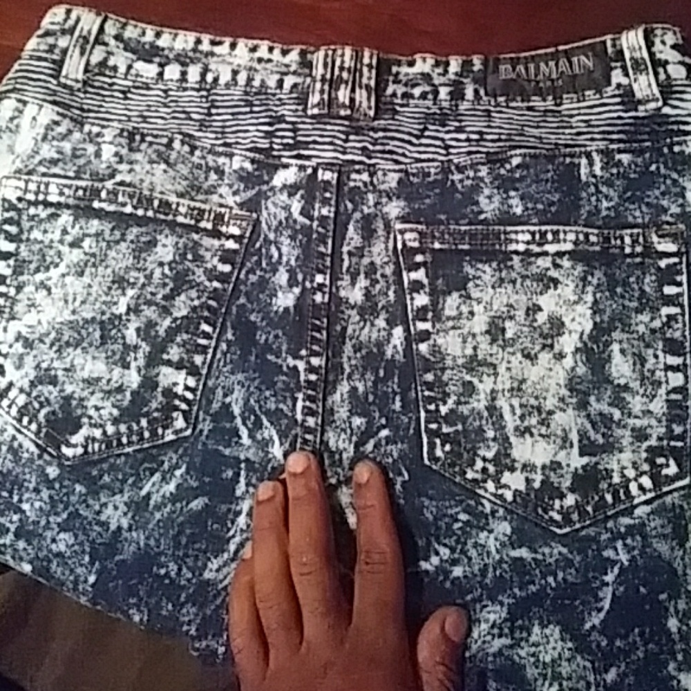 REAL AUTHENTIC BALMAIN JEANS SIZE 34 32inft